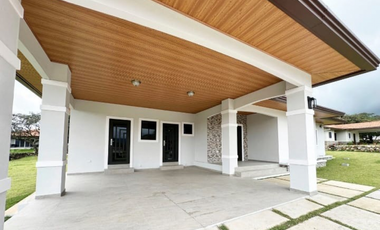 Venta de casa en Boquete Canyon Village, Boquete