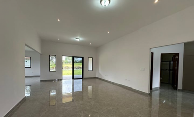 Venta de casa en Boquete Canyon Village, Boquete