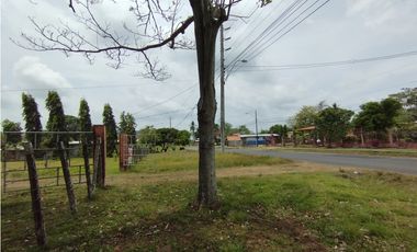 Se Vende Finca Comercial de 1 HAS El Espino-La Chorrera (DR)