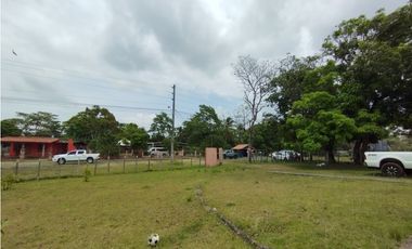 Se Vende Finca Comercial de 1 HAS El Espino-La Chorrera (DR)