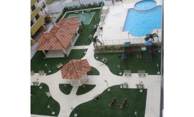 Se alquila apartamento en PH Torres De Toscana