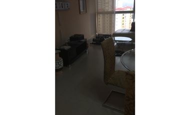 Se alquila apartamento en PH Torres De Toscana