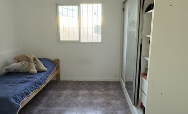 EN VENTA DUPLEX ZONA BLAS PARERA