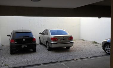 VENTA COCHERA DESCUBIERTA DE 16 M2 EN SAN ISIDRO