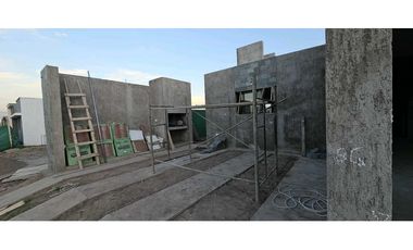 VENTA · CASA ·3 DORMITORIO · MAIPÚ · BARRIO PRIVADO VISTA OLIVA