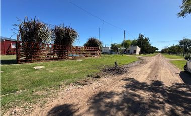 Vendo Quincho con Pileta en Villa Mantero, Entre Ríos.