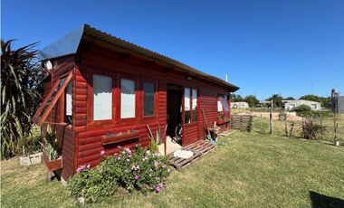 Vendo Quincho con Pileta en Villa Mantero, Entre Ríos.