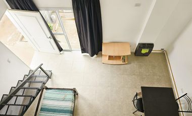 NUEVO - DUPLEX DE UN DORMI - PATIO - NO PAGA EXPENSAS