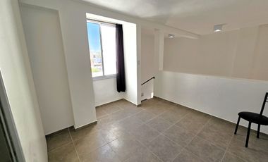 NUEVO - DUPLEX DE UN DORMI - PATIO - NO PAGA EXPENSAS