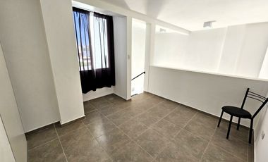 NUEVO - DUPLEX DE UN DORMI - PATIO - NO PAGA EXPENSAS