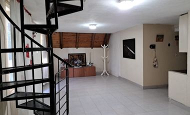 Amplia Casa con pileta y vista al rio, Villa Urquiza