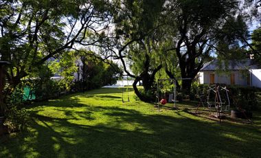 Amplia Casa con pileta y vista al rio, Villa Urquiza
