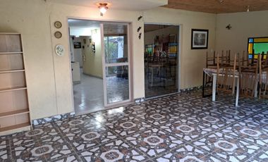 Amplia Casa con pileta y vista al rio, Villa Urquiza