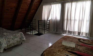 Amplia Casa con pileta y vista al rio, Villa Urquiza