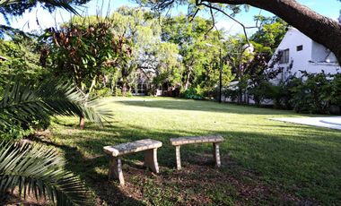 Amplia Casa con pileta y vista al rio, Villa Urquiza