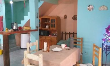 Duplex 3 Amb con patio y estacionamiento