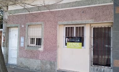 Depto 2 Amb. PB al Frente zona centro