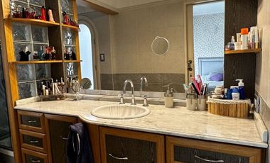 EN VENTA CASA PREMIUM - ZONA SANTA TERESITA