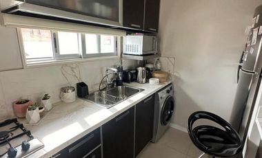 IMPECABLE DEPARTAMENTO DE 3 AMB. AL FRENTE C/COCHERA (Muy Amplia) - PISO ALTO CON PALIER PRIVADO - CARLOS GARDEL AL 100