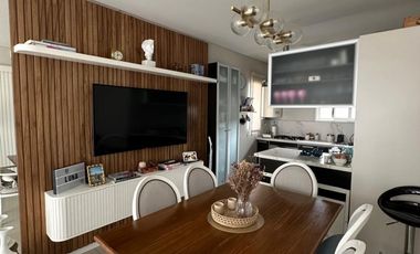 IMPECABLE DEPARTAMENTO DE 3 AMB. AL FRENTE C/COCHERA (Muy Amplia) - PISO ALTO CON PALIER PRIVADO - CARLOS GARDEL AL 100