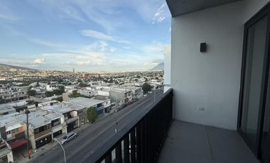 Departamento VENTA 4 rec cerca UVM Cumbres Monterrey