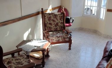 VENDE: Casa  zona Gobernador Crespo y Blas Parera,