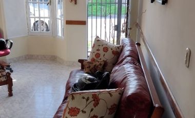 VENDE: Casa  zona Gobernador Crespo y Blas Parera,