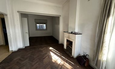 PH EN VENTA EN PLANTA BAJA CON PATIO PROPIO
