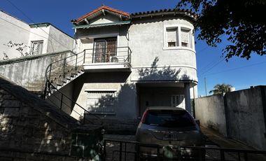 PH EN VENTA EN PLANTA BAJA CON PATIO PROPIO