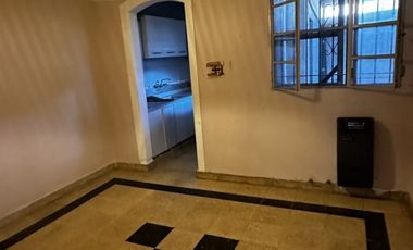 PH EN VENTA EN PLANTA BAJA CON PATIO PROPIO