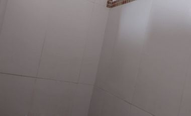 VENTA de CASA c/IMPORTANTE TERRENO - CRISOLOGO LARRALDE, PARANA