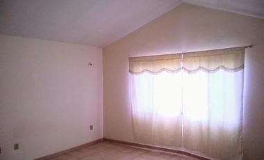 VENDO Casa 596Mts Terreno al Sur Frac Parques de la Cañada Saltillo