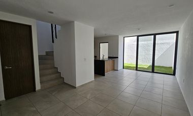 CASA NUEVA EN RENTA 3 RECAMARAS ZONA PASEO ARBOLEDAS TOLUCA