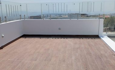 Casa en Renta Amueblada Zibata, Recámara P/B, Roof Garden