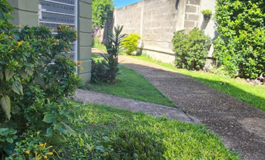 VENDO DUPLEX  DE 3 DORMITORIOS EN BARRIO PRIVADO.