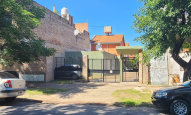 VENDO DUPLEX  DE 3 DORMITORIOS EN BARRIO PRIVADO.