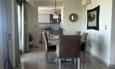 VENTA - PISO 4 AMBIENTES
