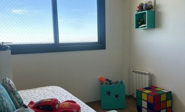 VENTA - PISO 4 AMBIENTES