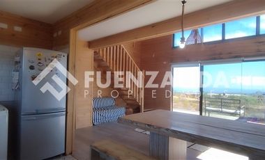 Casa en Venta en Condominio Rocas del Mar parcela 86