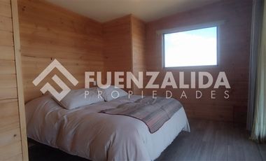 Casa en Venta en Condominio Rocas del Mar parcela 86