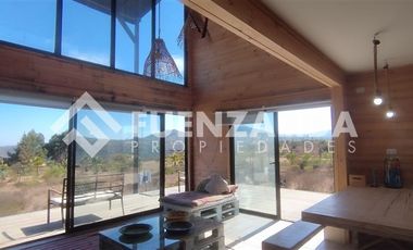 Casa en Venta en Condominio Rocas del Mar parcela 86