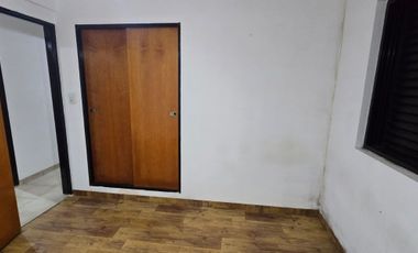 ALQUILER DE DEPARTAMENTO 3 AMBIENTES EN PLANTA BAJA - BARRIO COCA COLA -MONTE GRANDE