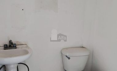 AMPLIA CASA EN VENTA EN FRACC QUINTA DEL CEDRO