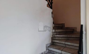 AMPLIA CASA EN VENTA EN FRACC QUINTA DEL CEDRO