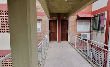 Departamento en alquiler de 3 dormitorios c/ cochera en Llaponagat