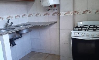 Casa PH en alquiler en Quilmes Este
