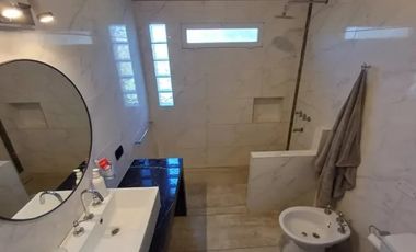 Casa en venta en Las Toninas
