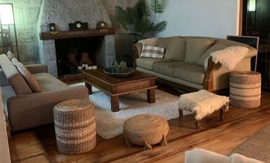 Casa en Arriendo en Villa Santa Rosa