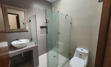 VENTA DE CASA EN  METEPEC  4 RECAMARAS 3 BAÑOS