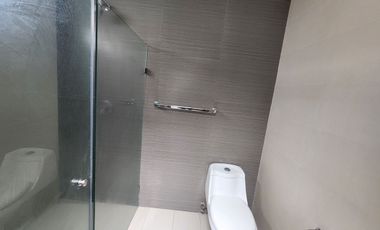 VENTA DE CASA EN  METEPEC  4 RECAMARAS 3 BAÑOS